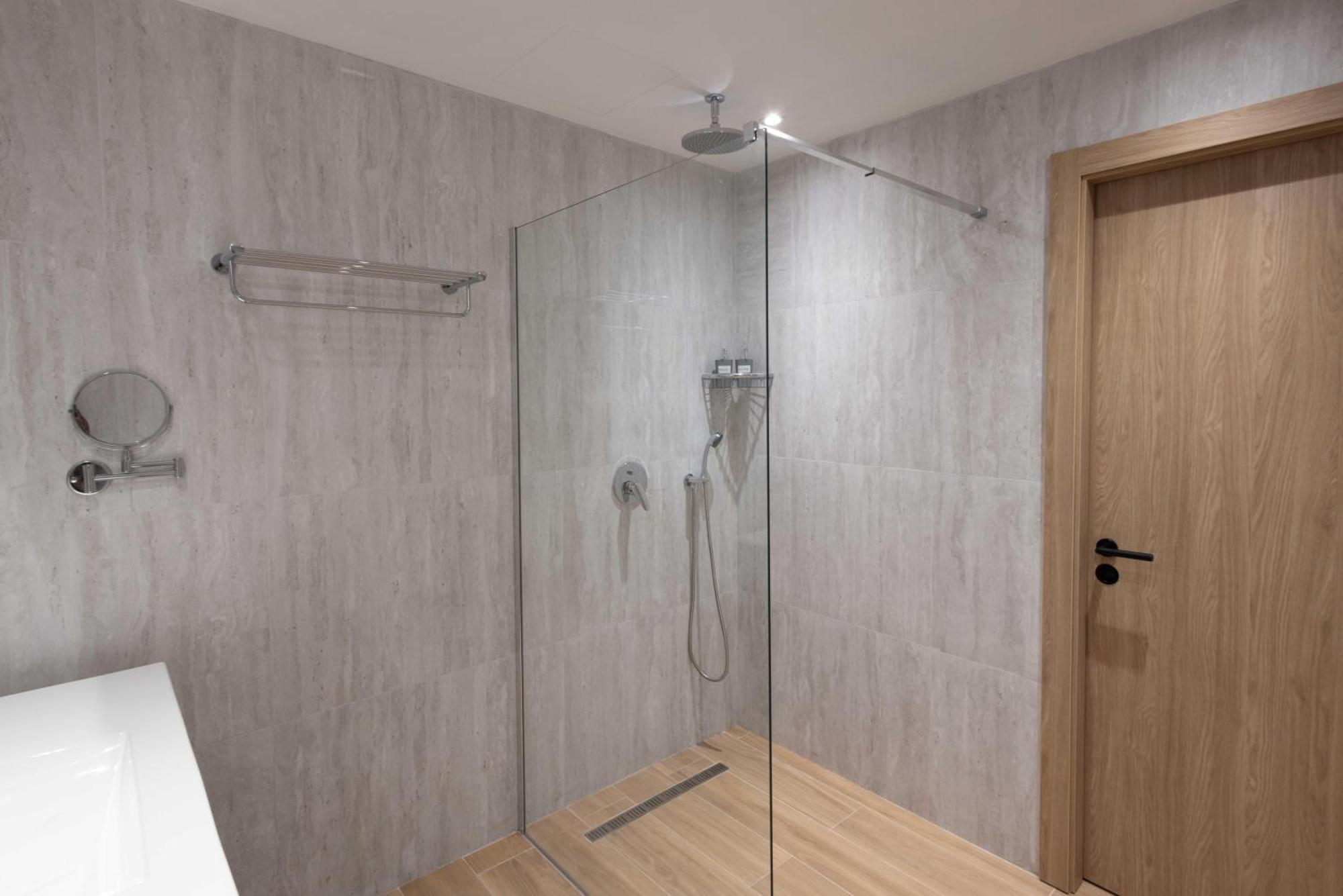 University Boutique Rooms มซิดา ภายนอก รูปภาพ